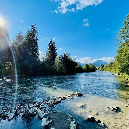 Am Fluss *